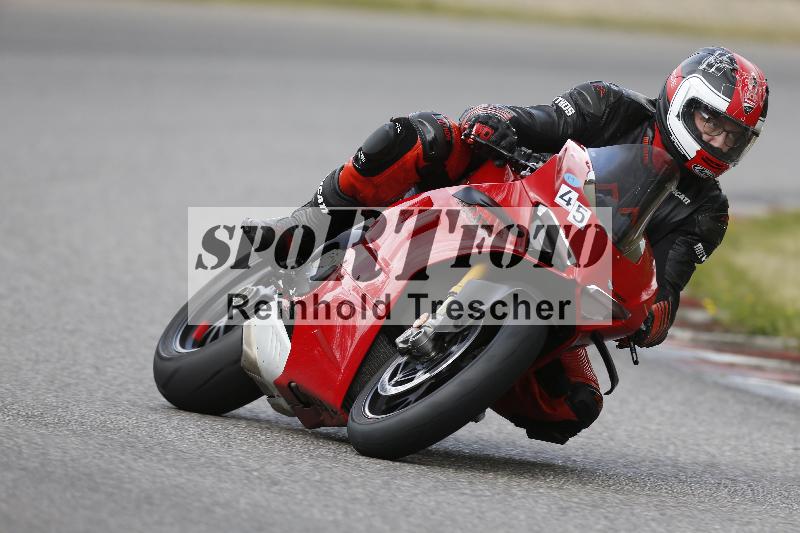 /19 26.05.2025 FREERIDE Training ADR/Gruppe M/45